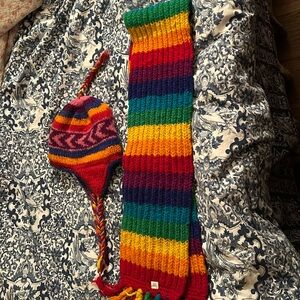 Set of Nepal hand-knitted 100% wool hat and rainbow scarf, multiple color